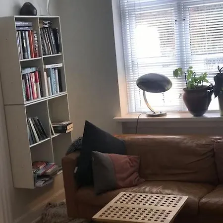 Smukt, Sjaelfuldt Og Charmerende Hus Midt I Odense. Villa *